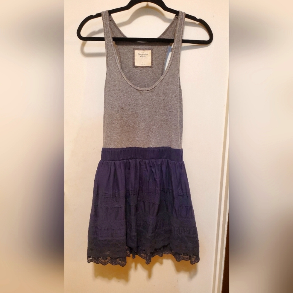 Abercrombie and Fitch. Grey and blue, Large dress.